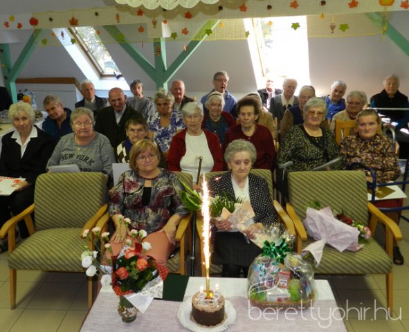 95. születésnapot ünnepeltünk 23